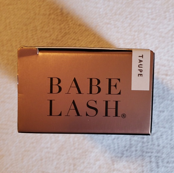 Babe Lash Defining Brow Creme TAUPE 5.33g/.19oz - Picture 2 of 3